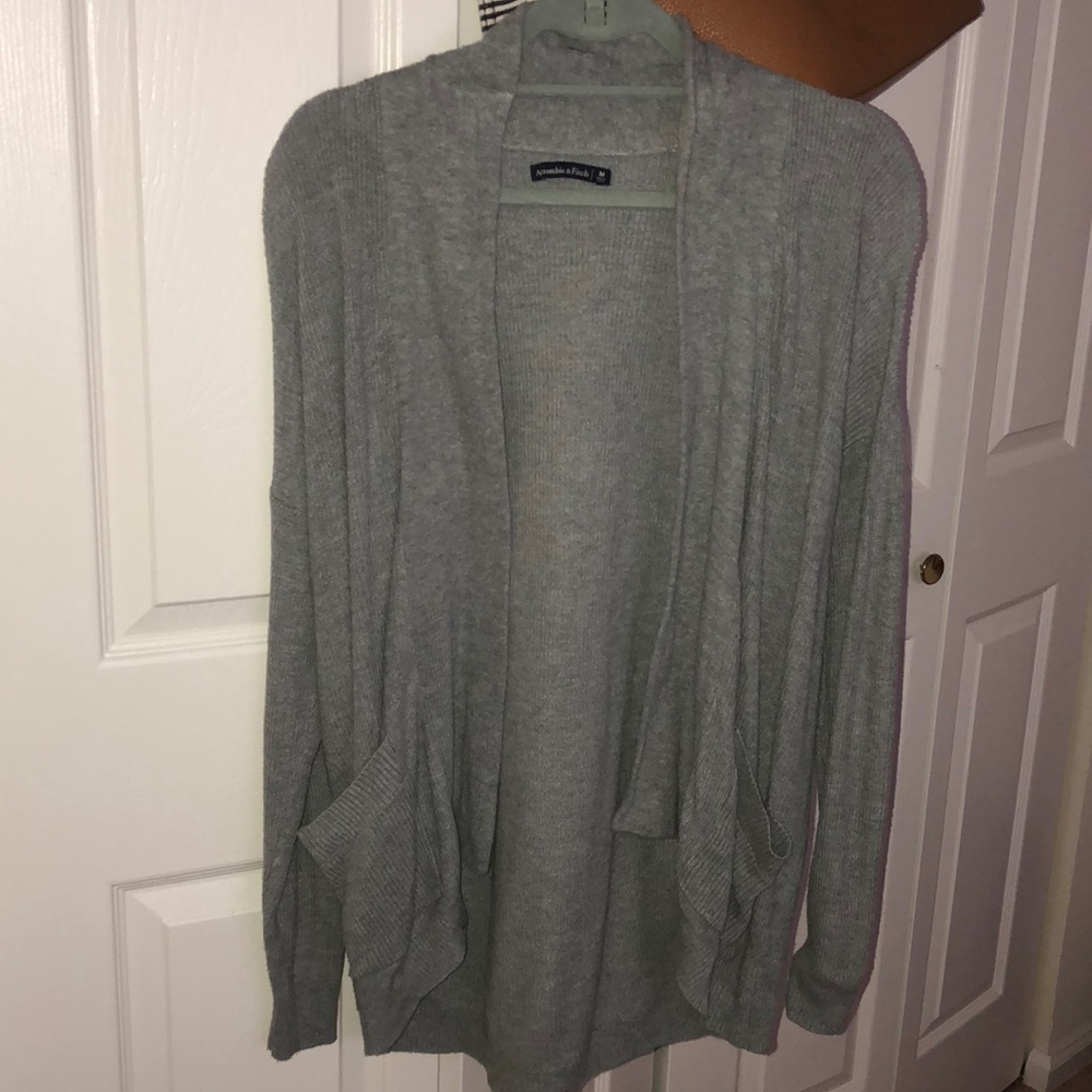Comfy Grey cardigan